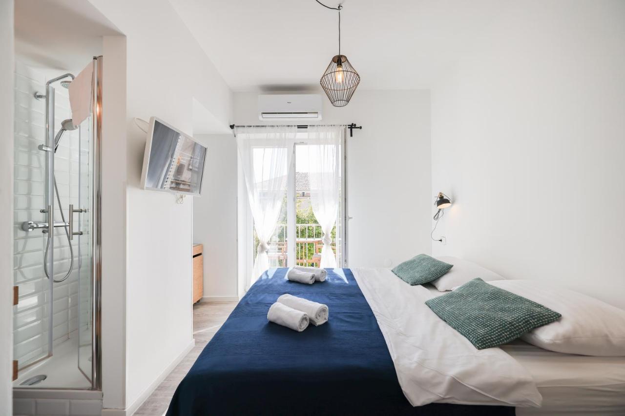 Zaratino Rooms Bagian luar foto